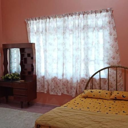 Homestay Zahra Sri Bayu Cherang Ruku Bagian luar foto