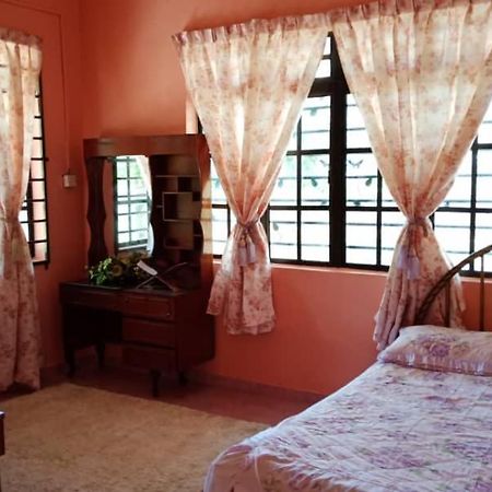 Homestay Zahra Sri Bayu Cherang Ruku Bagian luar foto