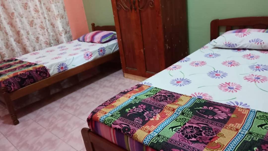 Homestay Zahra Sri Bayu Cherang Ruku Bagian luar foto